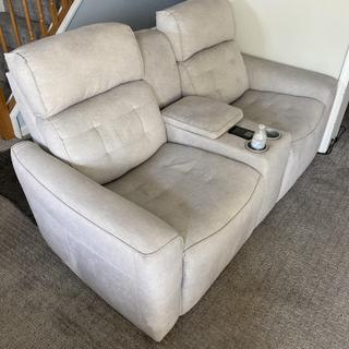 Hanlin Power Console Loveseat w/ Power Headrest, Lumbar, Heat and