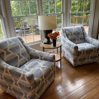 Bayside Cocktail Ottoman | Raymour & Flanigan