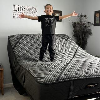 Beautyrest Black Series One Extra Firm | Raymour & Flanigan Beautyrest Black Series One Extra Firm | Raymour & Flanigan