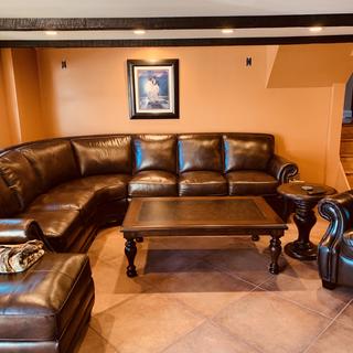 Raymour and flanigan sectional leather discount