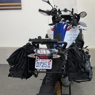 Givi PLR5108 Rapid Release Side Case Racks BMW R1200GS R1250GS - Main Image