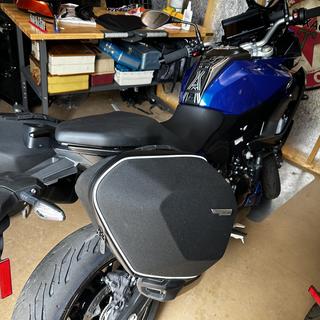 F 900 Bmw Valigie Givi Luggage For BMW F 900 GS 2024 – CMG Motorcycles