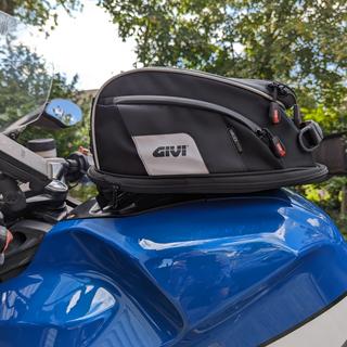 Givi XS307 XStream Tanklock 15L Tank Bag - RevZilla