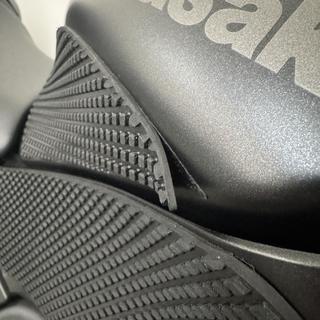 エクササイズグッズ Shape pad TechSpec Snake Skin Tank Pads Kawasaki ZX10R 2016-2025 - RevZilla