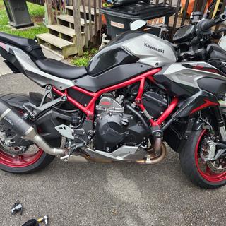 LeoVince LV PRO Slip-On Exhaust Kawasaki ZH2 2020-2022 - RevZilla