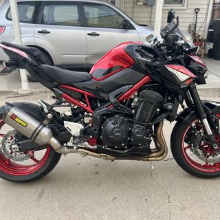 Akrapovic Homologated Slip-On Exhaust Kawasaki Z900 2017-2023