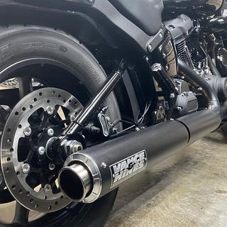 Vance & Hines Supersport Slip-On Muffler For Harley Softail 2025