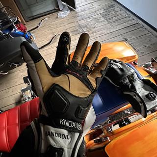 Knox Handroid MK4 Gloves (LG and XL) | 20% ($60.79) Off