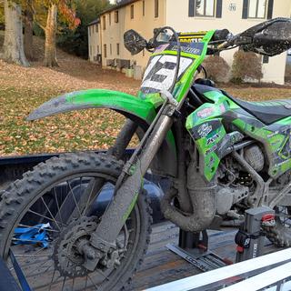 Shinko 525 Hybrid Cheater Soft / Intermediate Rear Tires | 21