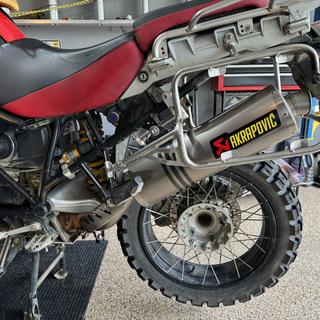 パーツ BMW R1200GS/Adventure Slip-On Adventure