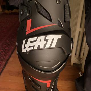 Leatt Dual Axis Knee / Shin Guards - RevZilla