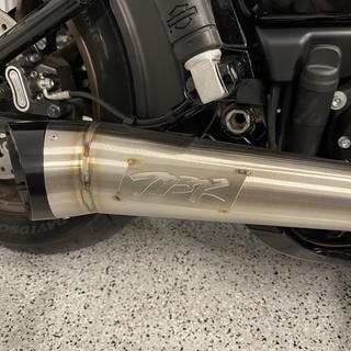 Harley-Davidson Softail (2018-2024) M8 2-1 Shorty Turnout