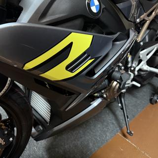Puig R19 Frame Sliders BMW S1000R 2021-2026 - RevZilla