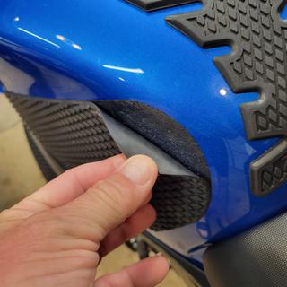 TechSpec Snake Skin Tank Pads Suzuki GSXR 600 / GSXR 750 2011-2026
