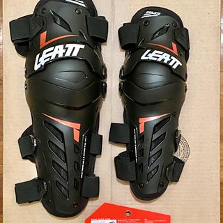 Leatt Dual Axis Knee / Shin Guards - RevZilla Leatt Dual Axis Knee / Shin Guards - RevZilla