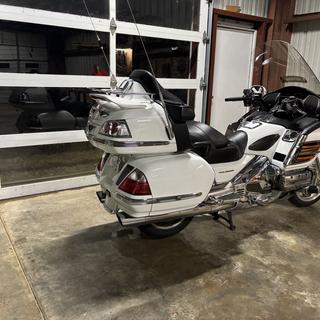 Chrome Moto Accessoires Bras Oscillant Pivot Couvre Garniture De Boîtier pour Honda