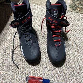 TCX Rush WP Boots Review at RevZilla.com - YouTube