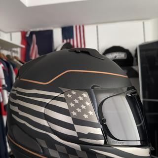 Arai Signet-X US Flag Helmet - RevZilla