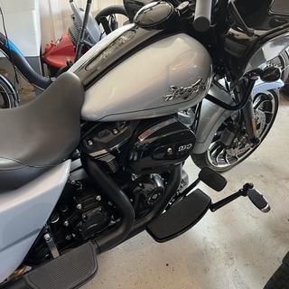 Ciro Frame Mounted Adjustable Highway Peg Mounts For Harley