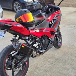 Akrapovic Slip-On Exhaust Kawasaki Ninja 400 / Z400 / Ninja 500