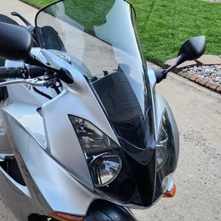 Givi D217S Windscreen Honda VFR800 2002-2011 - RevZilla
