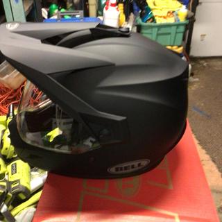 Bell MX-9 Adventure MIPS Motorradhelm – Größe S, Mattschwarz/glänzend, Mit Klarem Visier & Belüftung