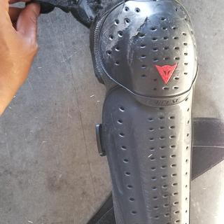 Dainese Knee V E1 N Guards - RevZilla