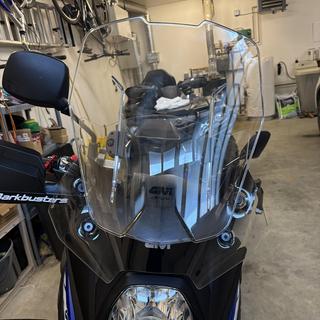 Givi AF3112B Airflow Windscreen Suzuki V-Strom DL650 / XT 2017