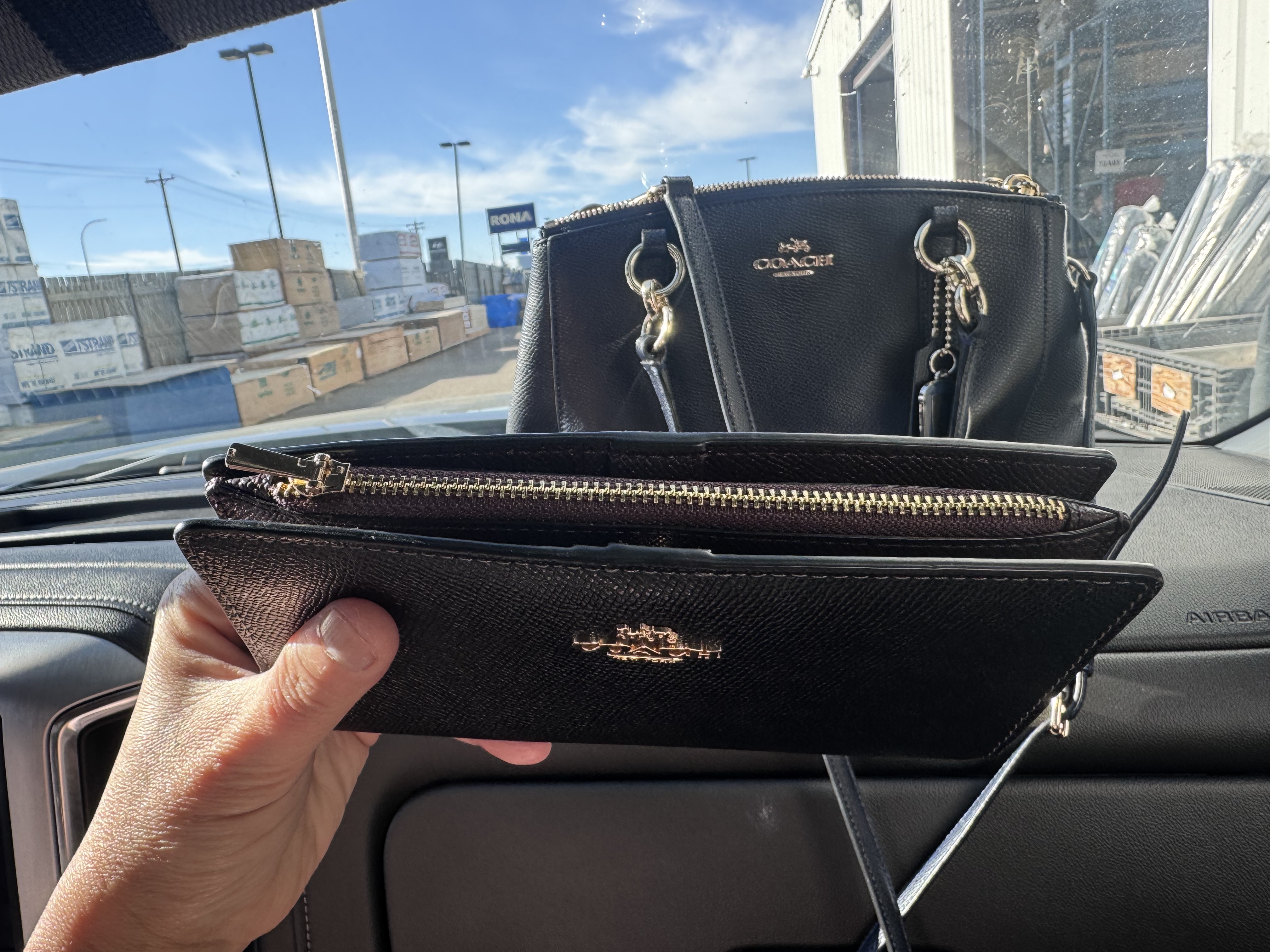 Slim Zip Wallet In Signature Canvas | Wallets | Coach | COACH®