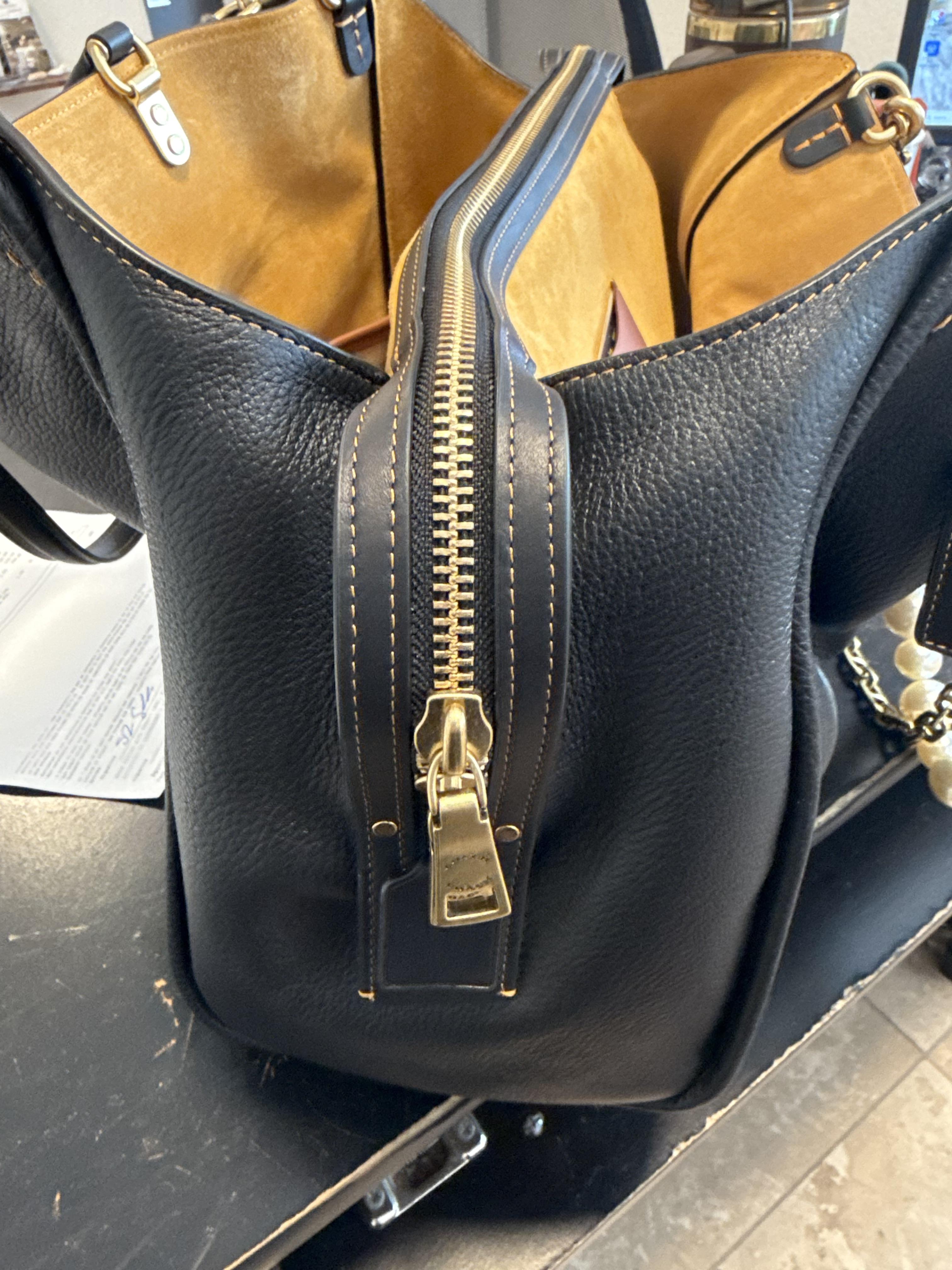 コーチ ローグ39 ブラック COACH ローグ 39 黒 ブラック コーチ 未使用 美品 - メルカリ