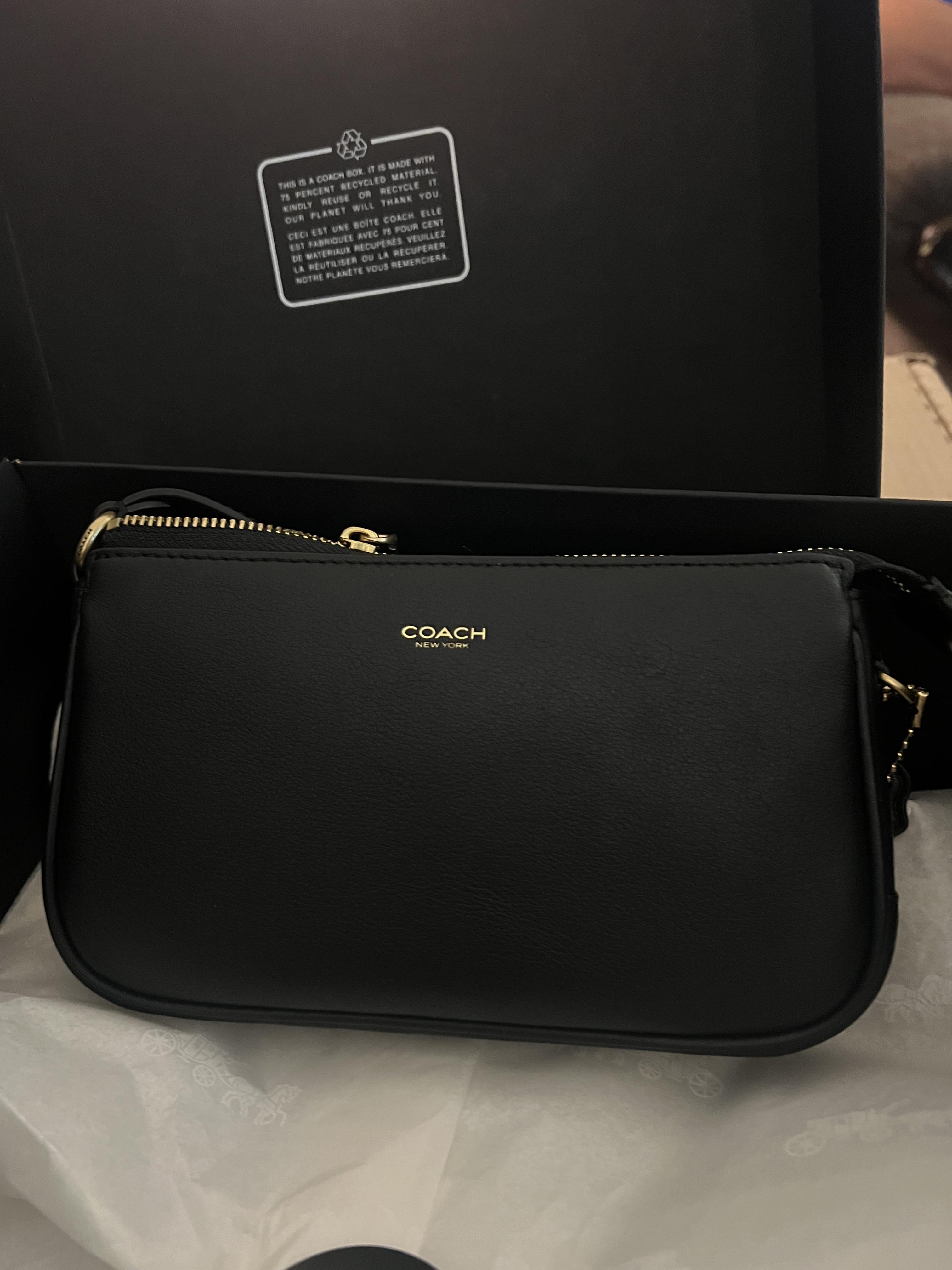 Plaza Bag 18 In Signature Canvas | Wristlets | Coach | COACH®