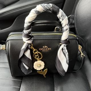 COACH（コーチ）の人気「Rowan」バケットバッグ 公式】コーチアウトレット | ローアン バケット バッグ