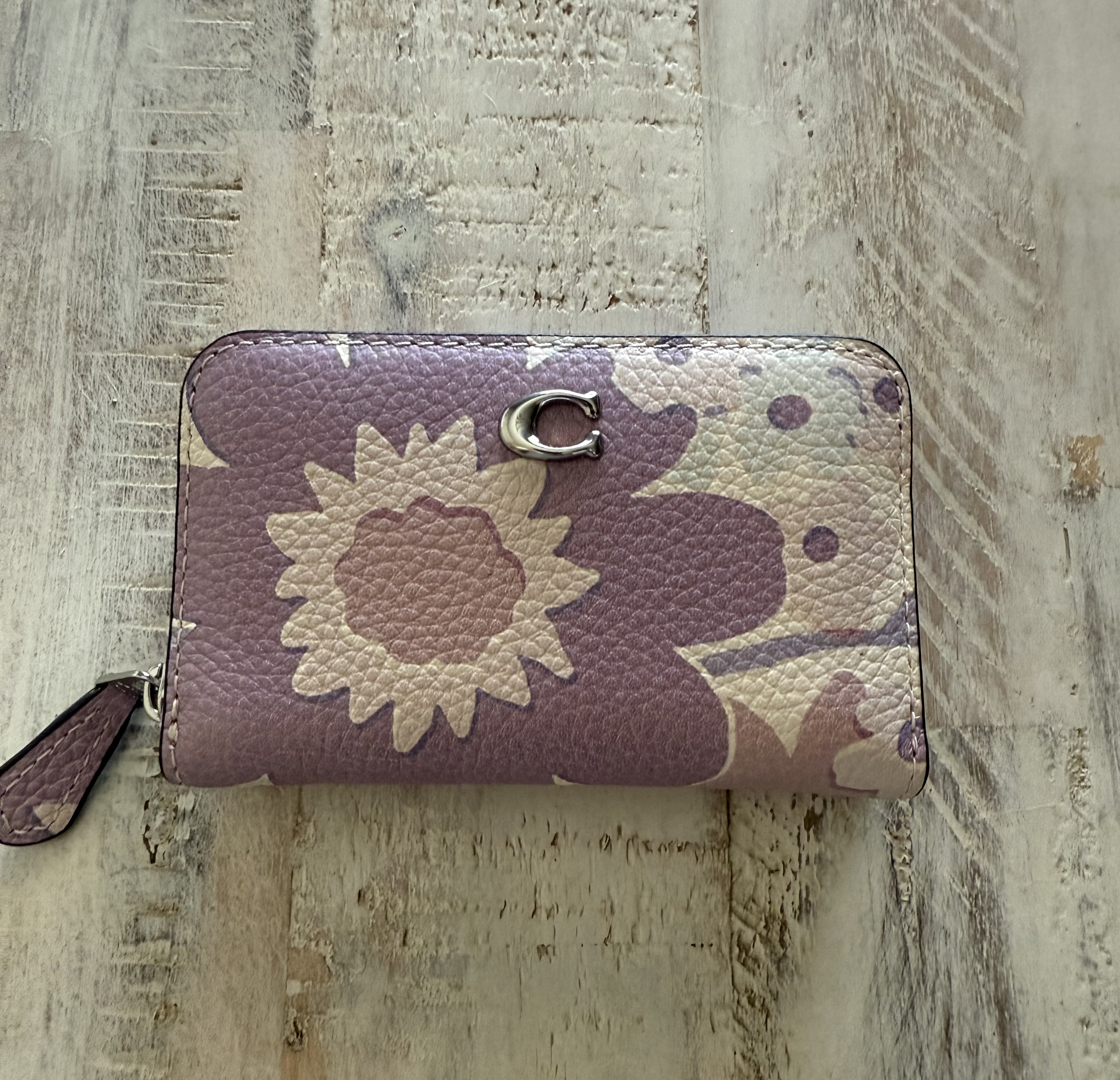 Essential Small Zip Around Card Case In Signature Jacquard