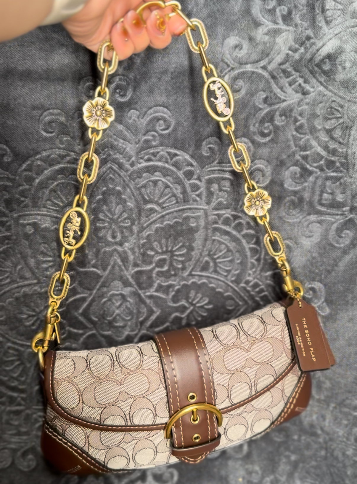 【COACH】チェーンストラップ ホース&キャリッジ CX180 COACH® | Horse And Carriage Chain Strap