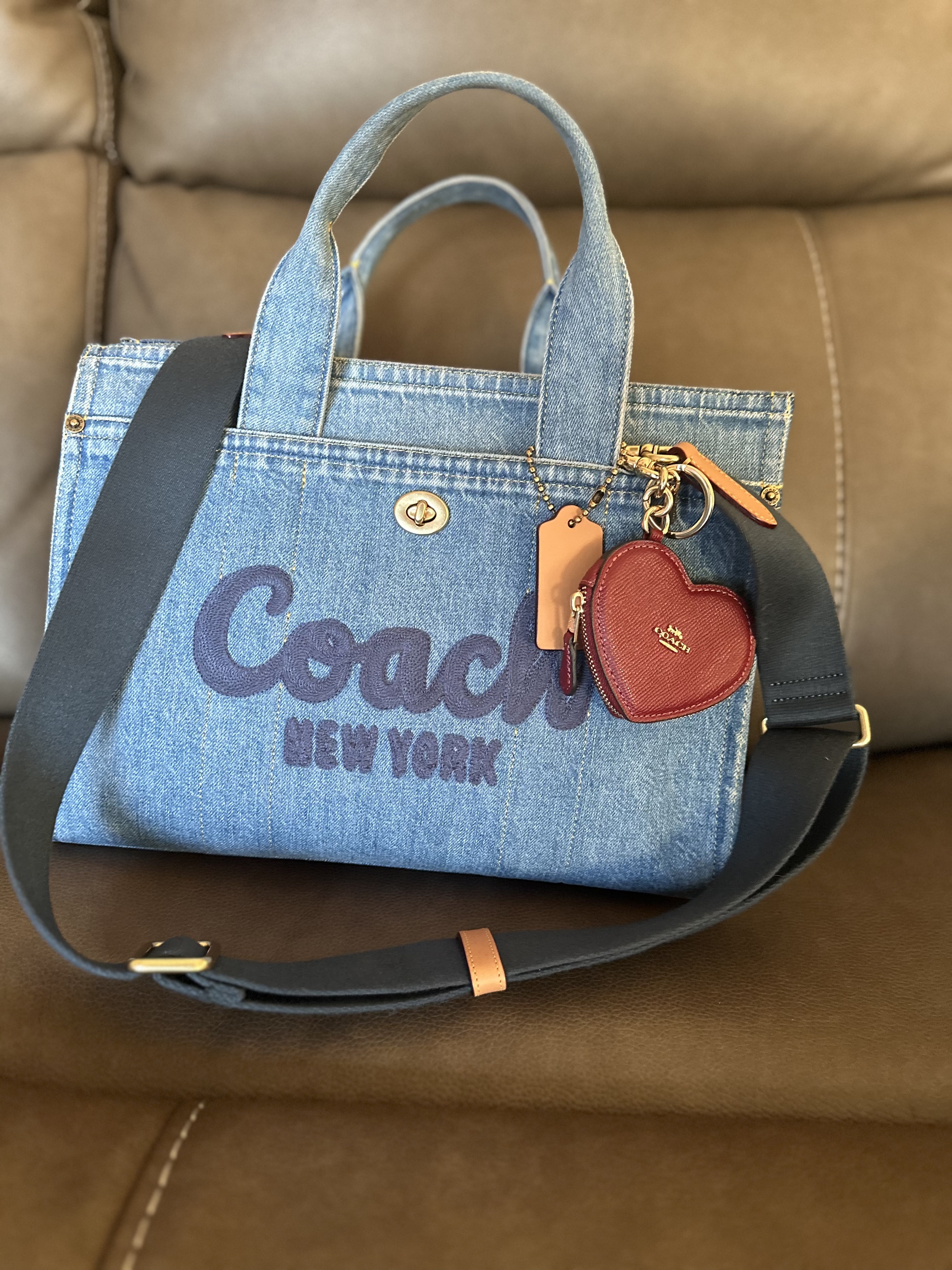 COACHバッグ Cargo Tote Bag | COACH®
