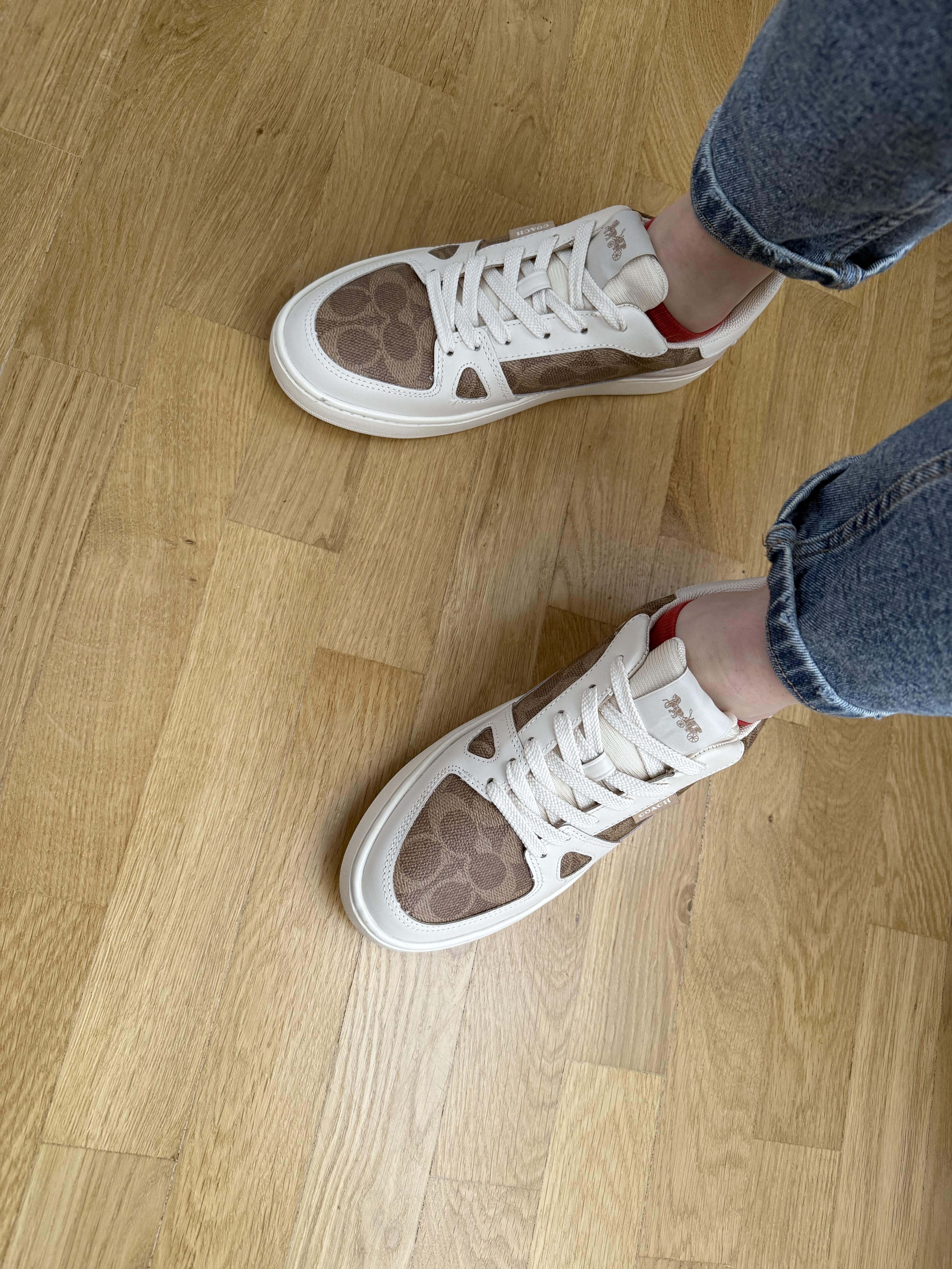 Clip Low Top Sneaker In Signature Jacquard | COACH®