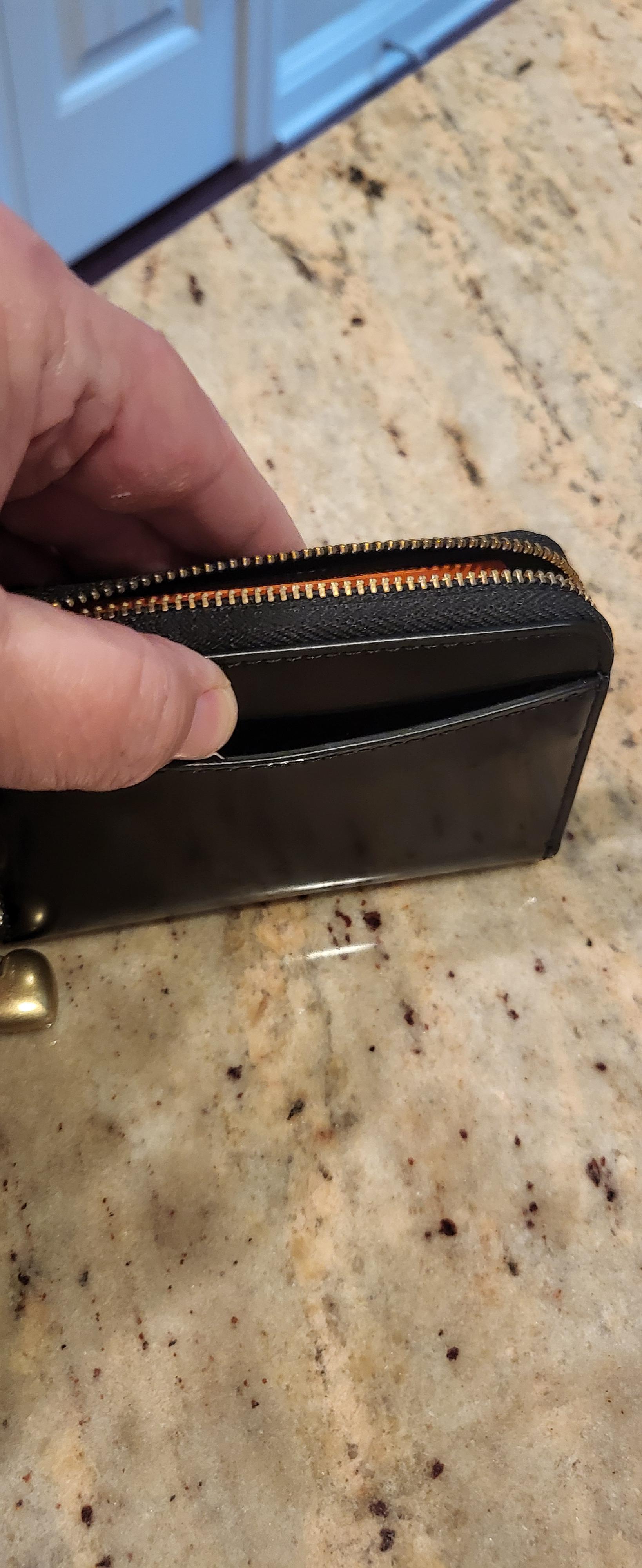 COACH® | Essential Small Zip Around Card Case With Pillow COACH® | Essential Small Zip Around Card Case With Pillow