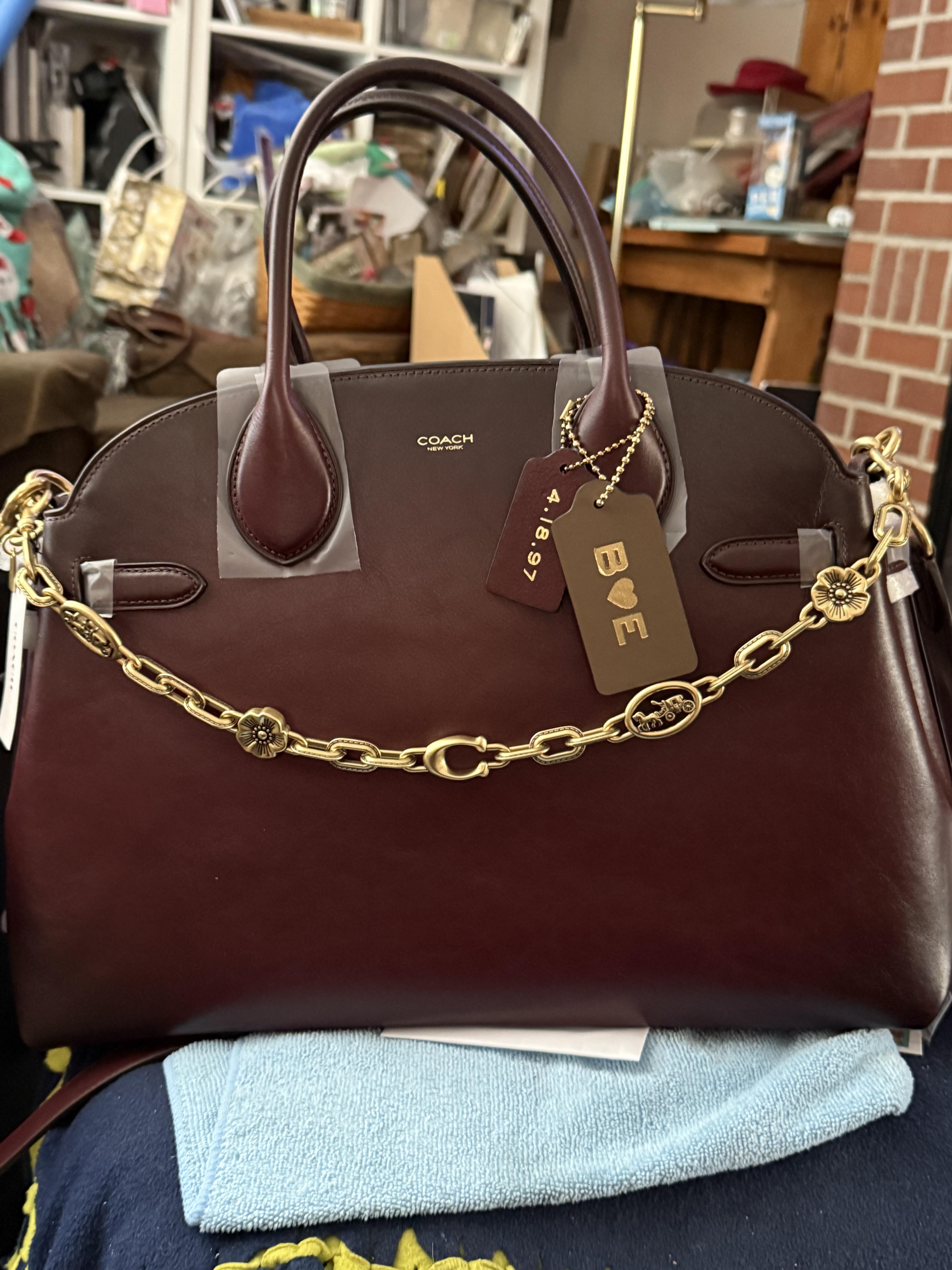 【COACH】チェーンストラップ ホース＆キャリッジ CX180 COACH® | Horse And Carriage Chain Strap