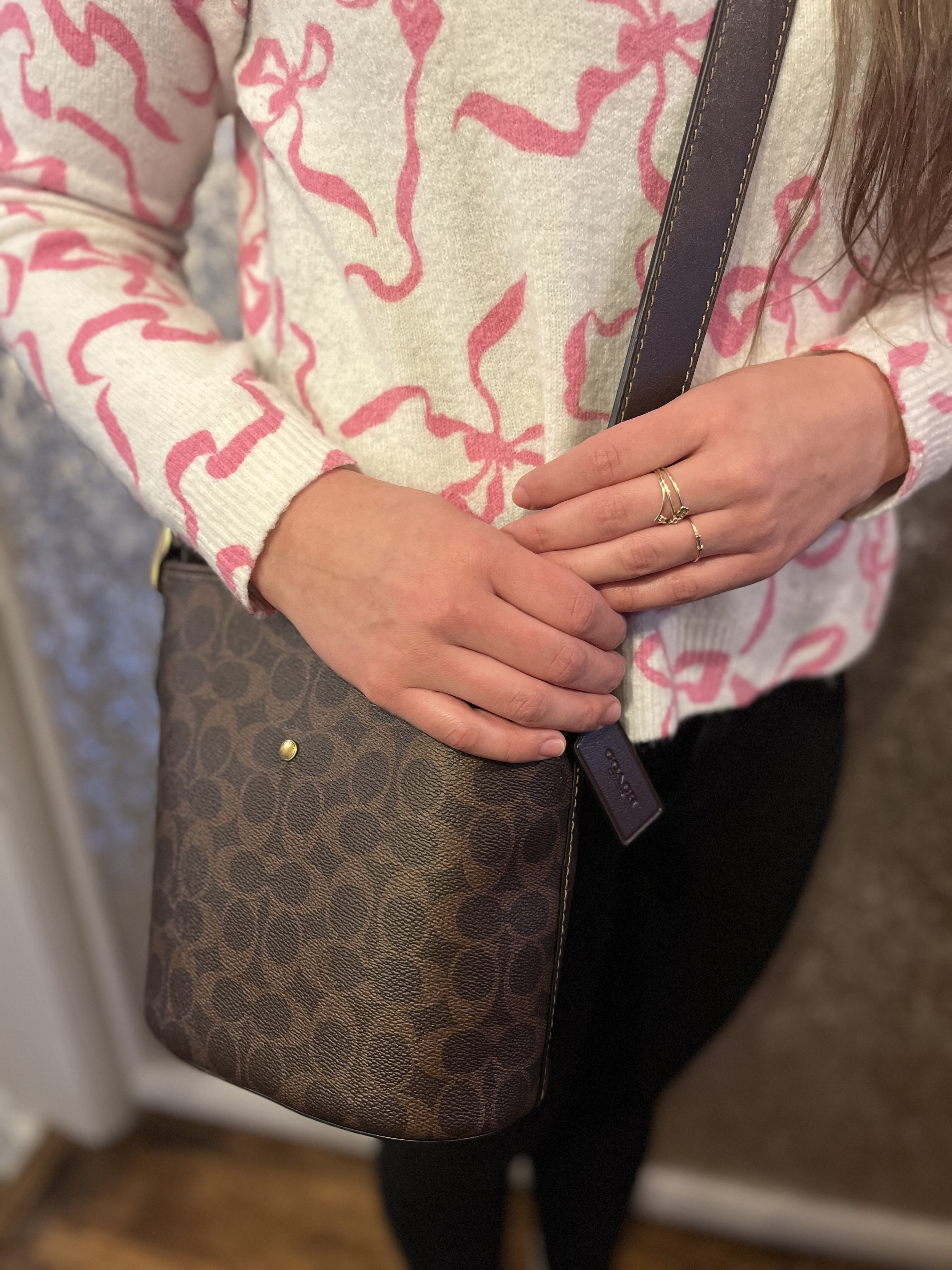 Bleecker Bucket Bag 21 In Signature Canvas | Bags | Coach | COACH®