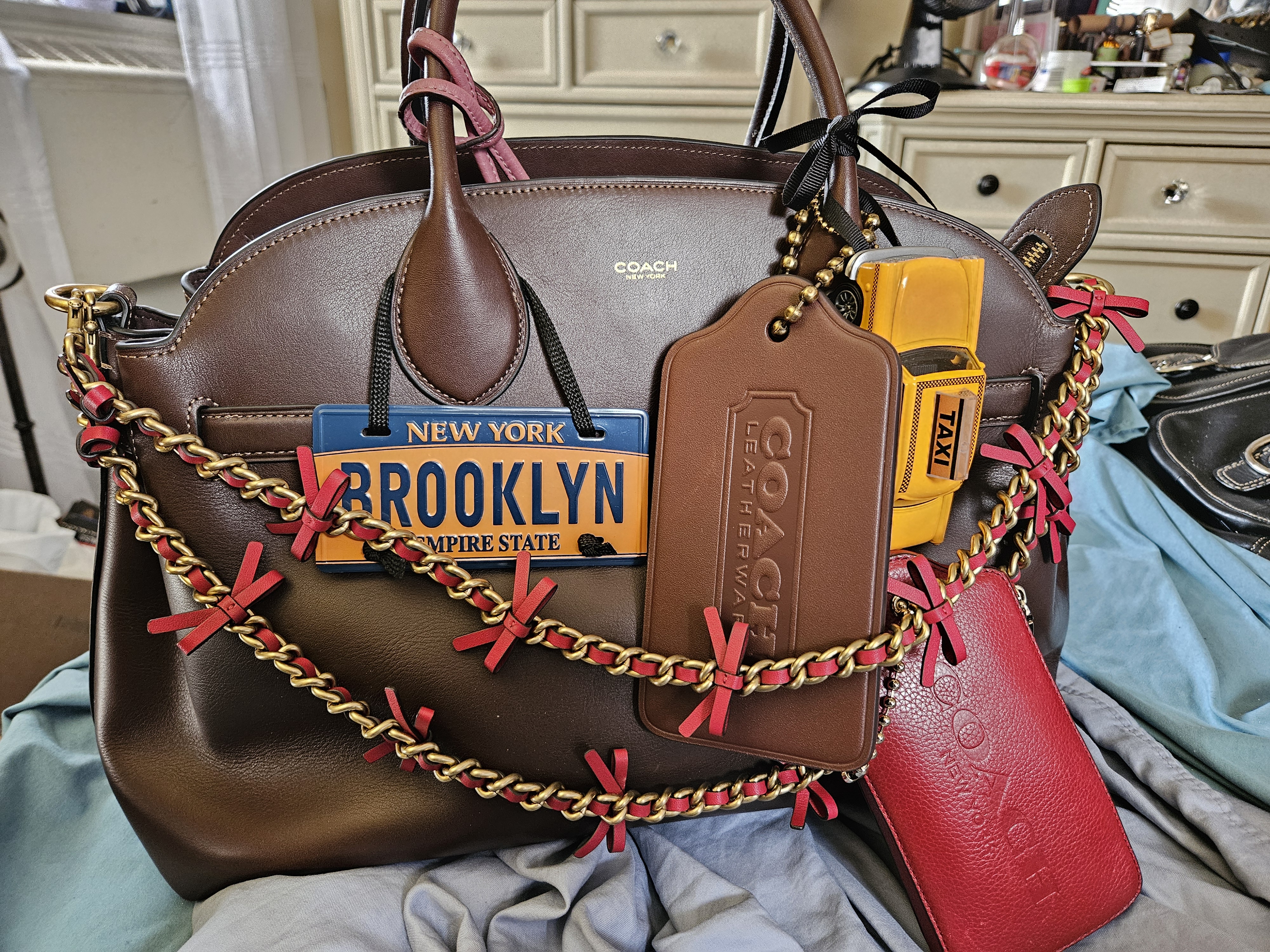 Xl Hangtag Bag Charm | COACH®