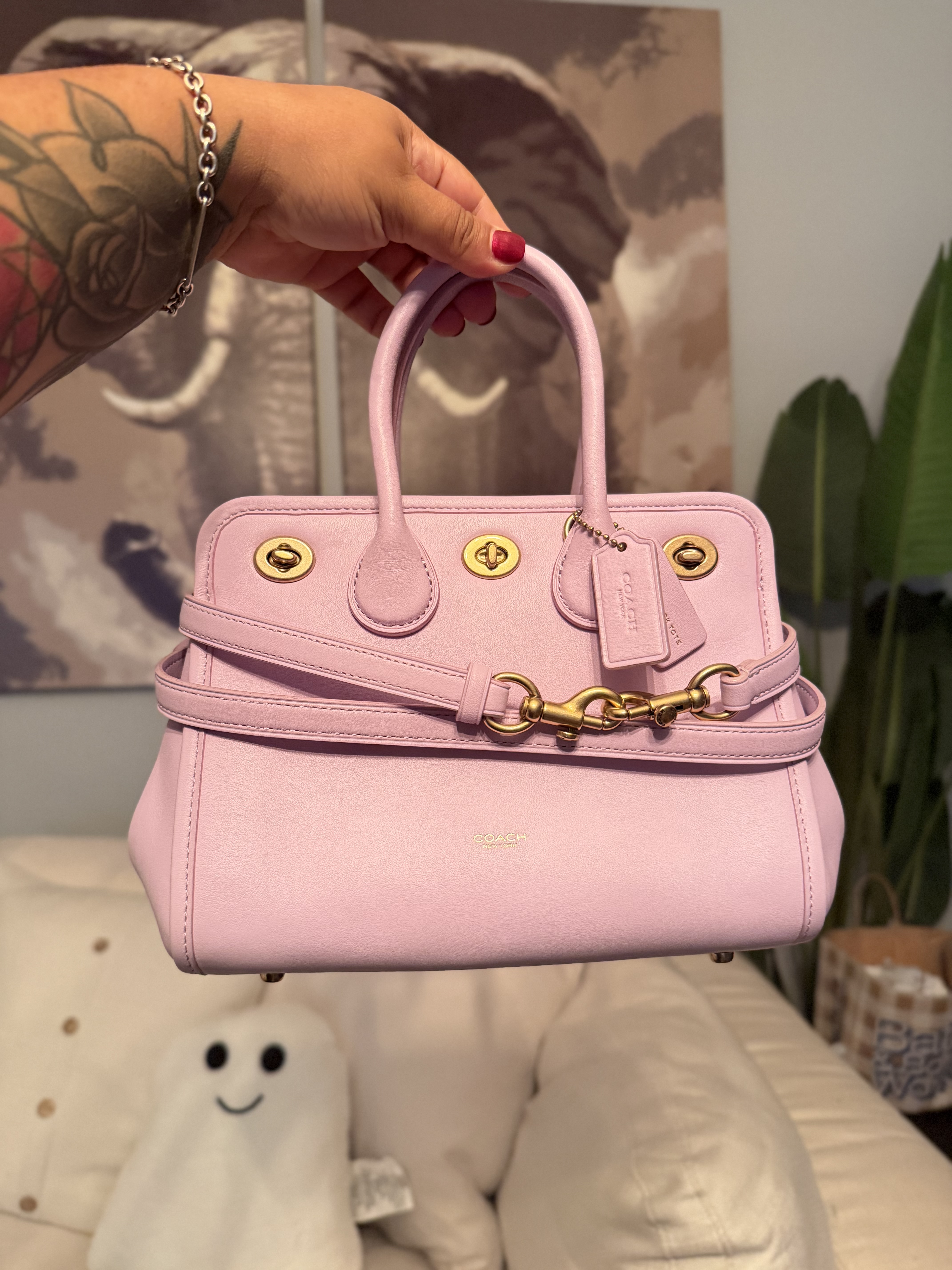 バッグ COACH Legacy Turnlock Tote Pink Bag rare Buy Now Turnlock Tote Bag 22 | Bags | Coach | COACH®