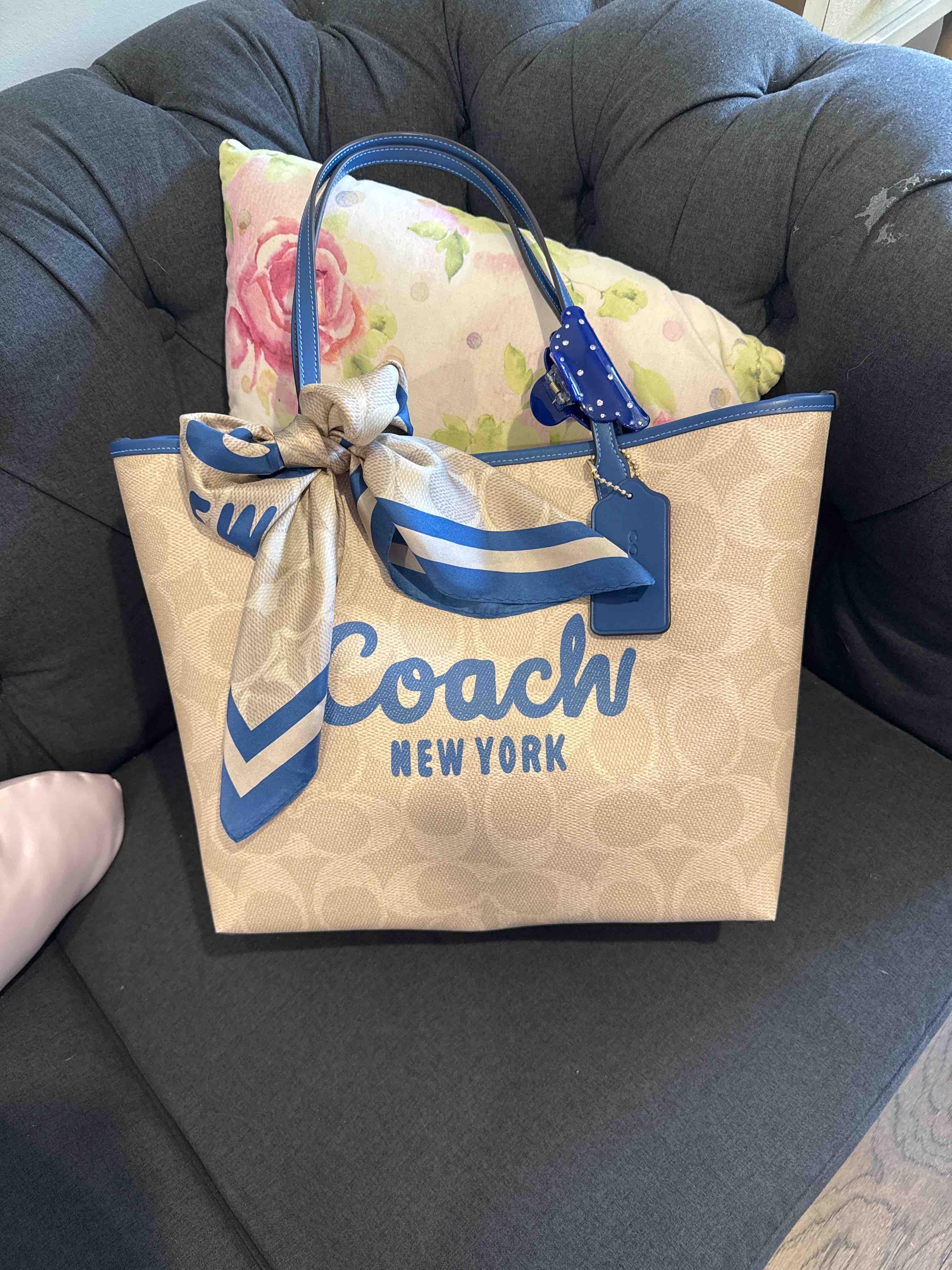 City Tote Bag With Ladybug Floral Print | COACH®