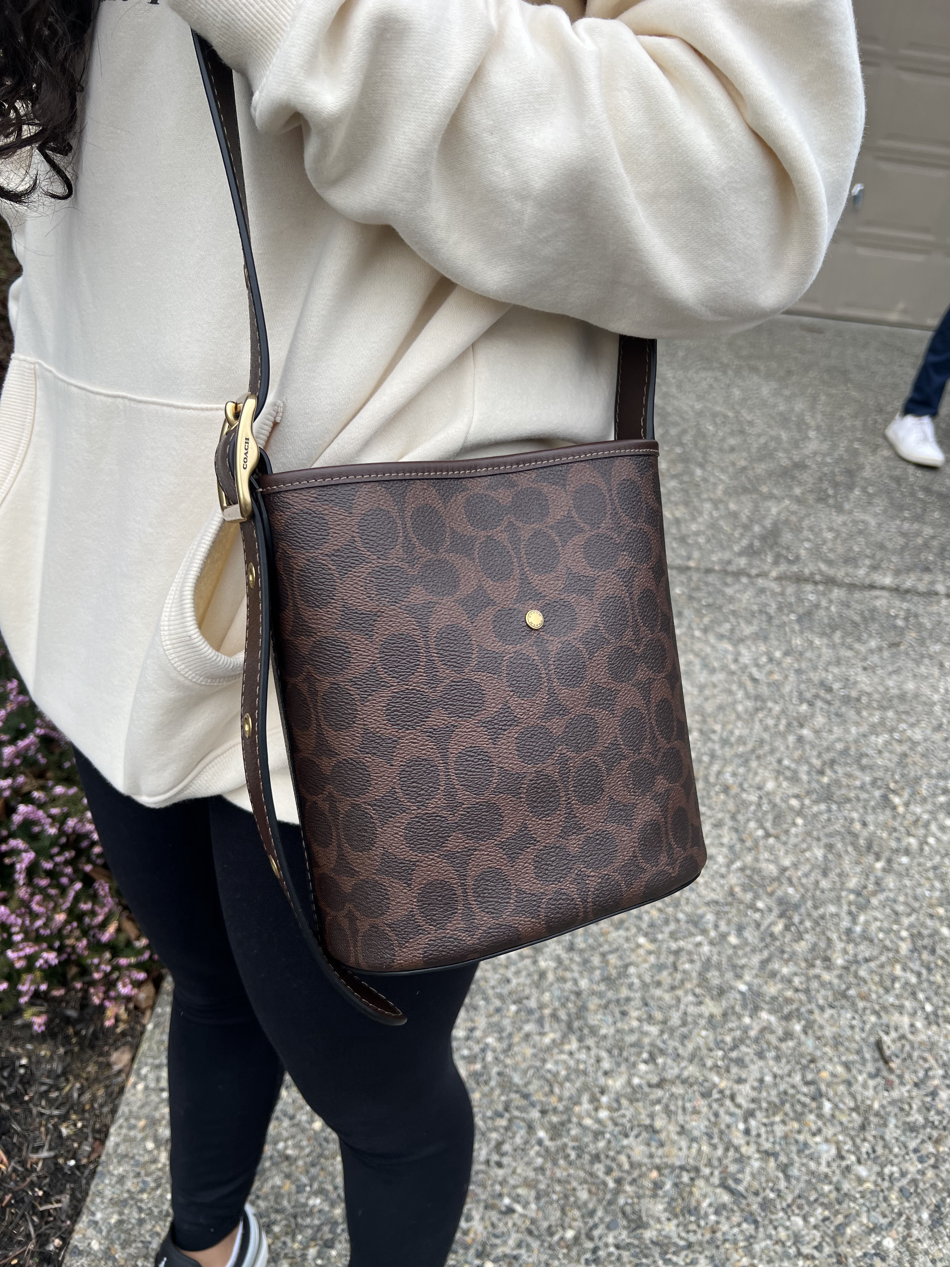 Bleecker Bucket Bag 21 In Signature Canvas | Bags | Coach | COACH®