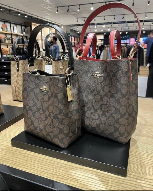 Coach Town Bucket Bag In Signature Canvas Town Bucket Bag In 