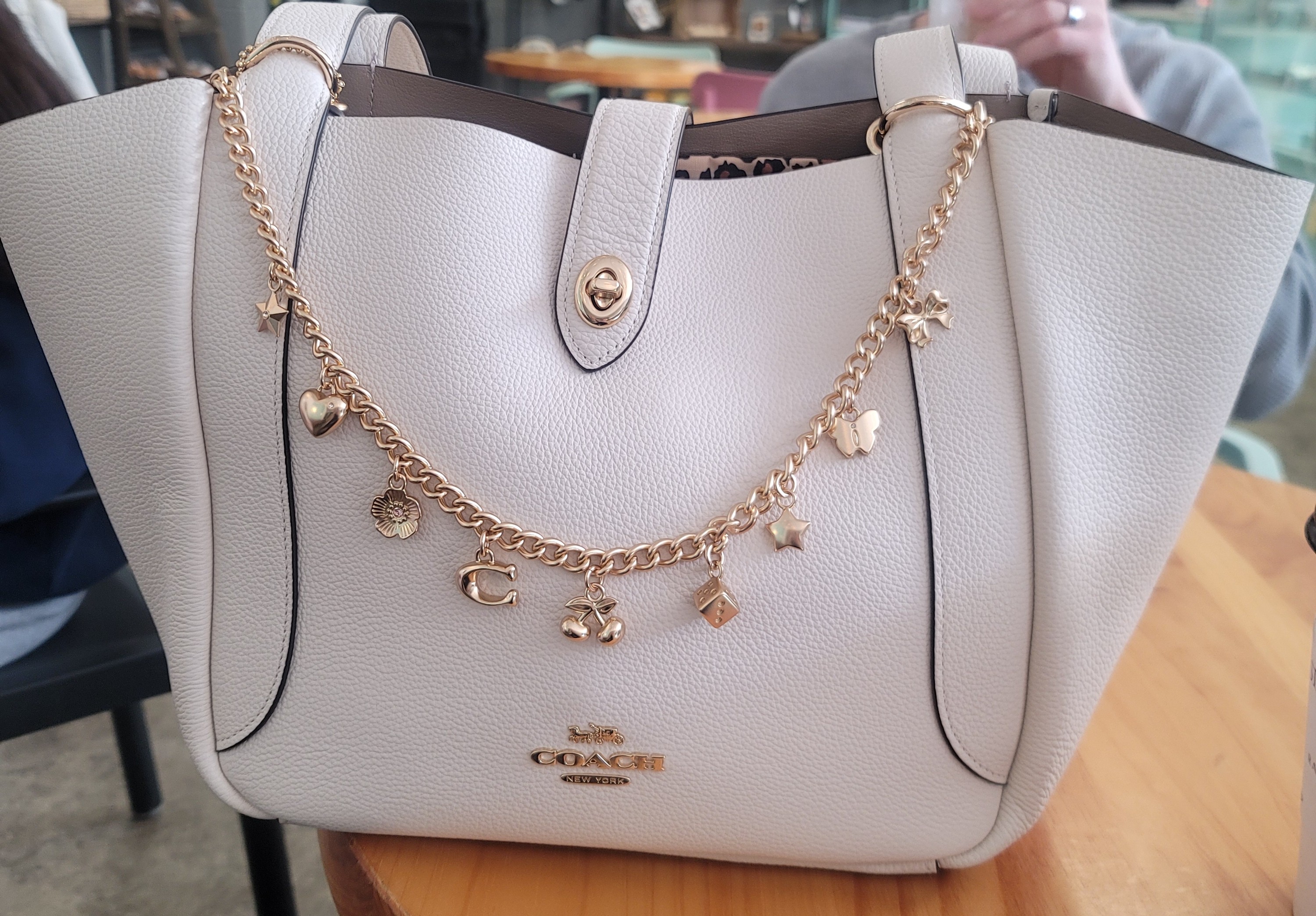 Hadley Turnlock Tote Bag | Bags | Coach | COACH®