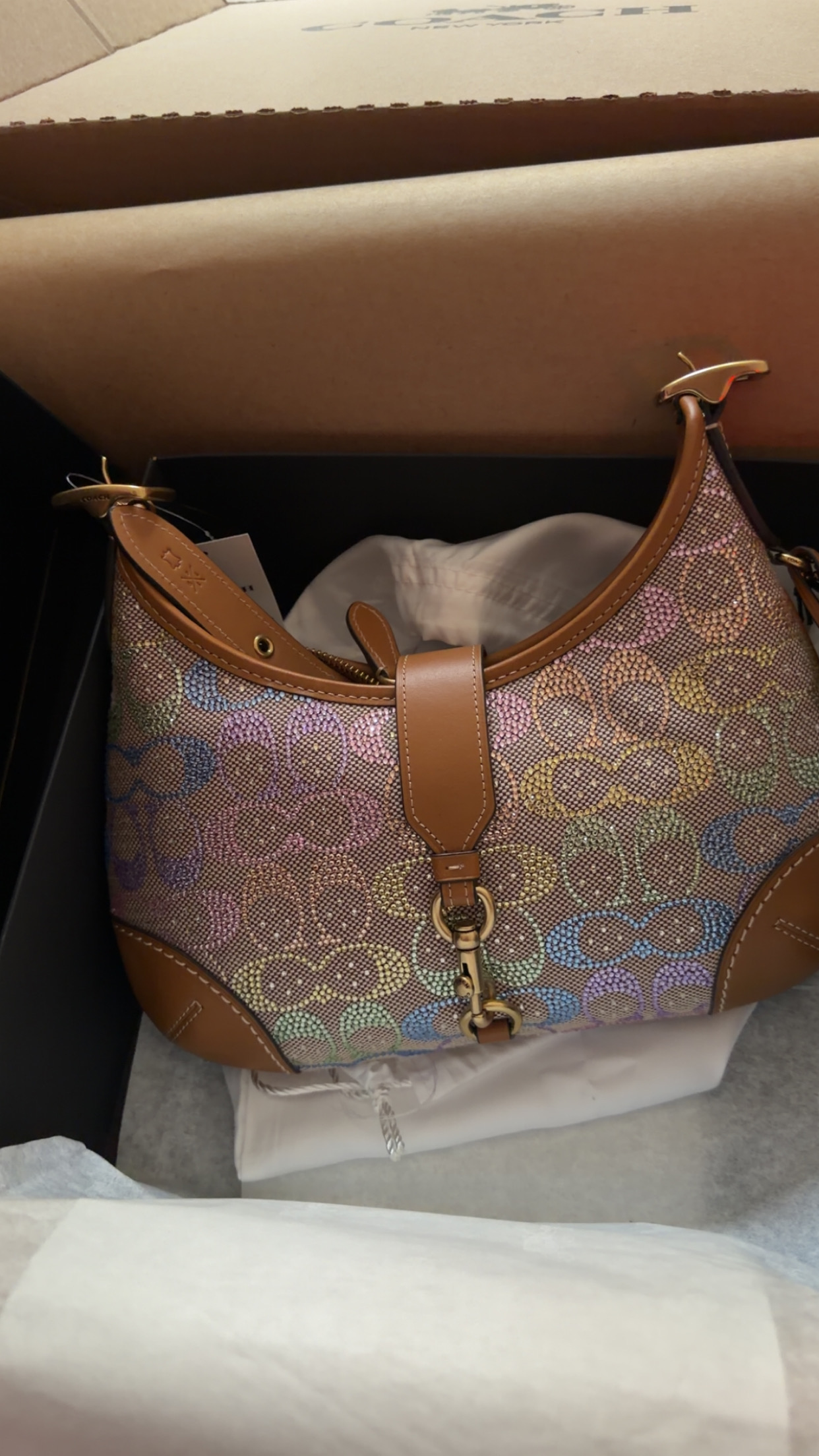 Hamptons Hobo Bag In Crystal Signature Jacquard | Bags | Coach