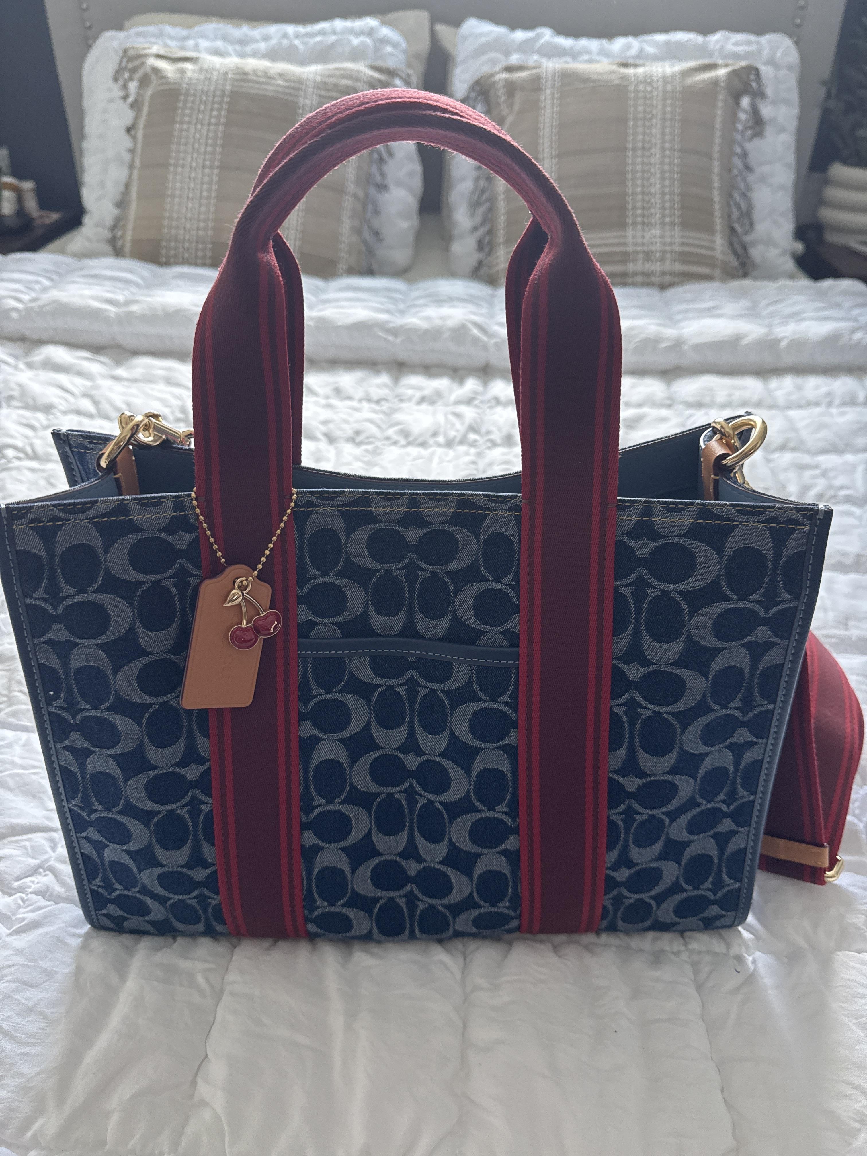 Smith Tote Bag In Signature Denim | Bags | Coach | COACH®