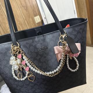 City Tote Bag In Signature Canvas | Bags | Coach | COACH®