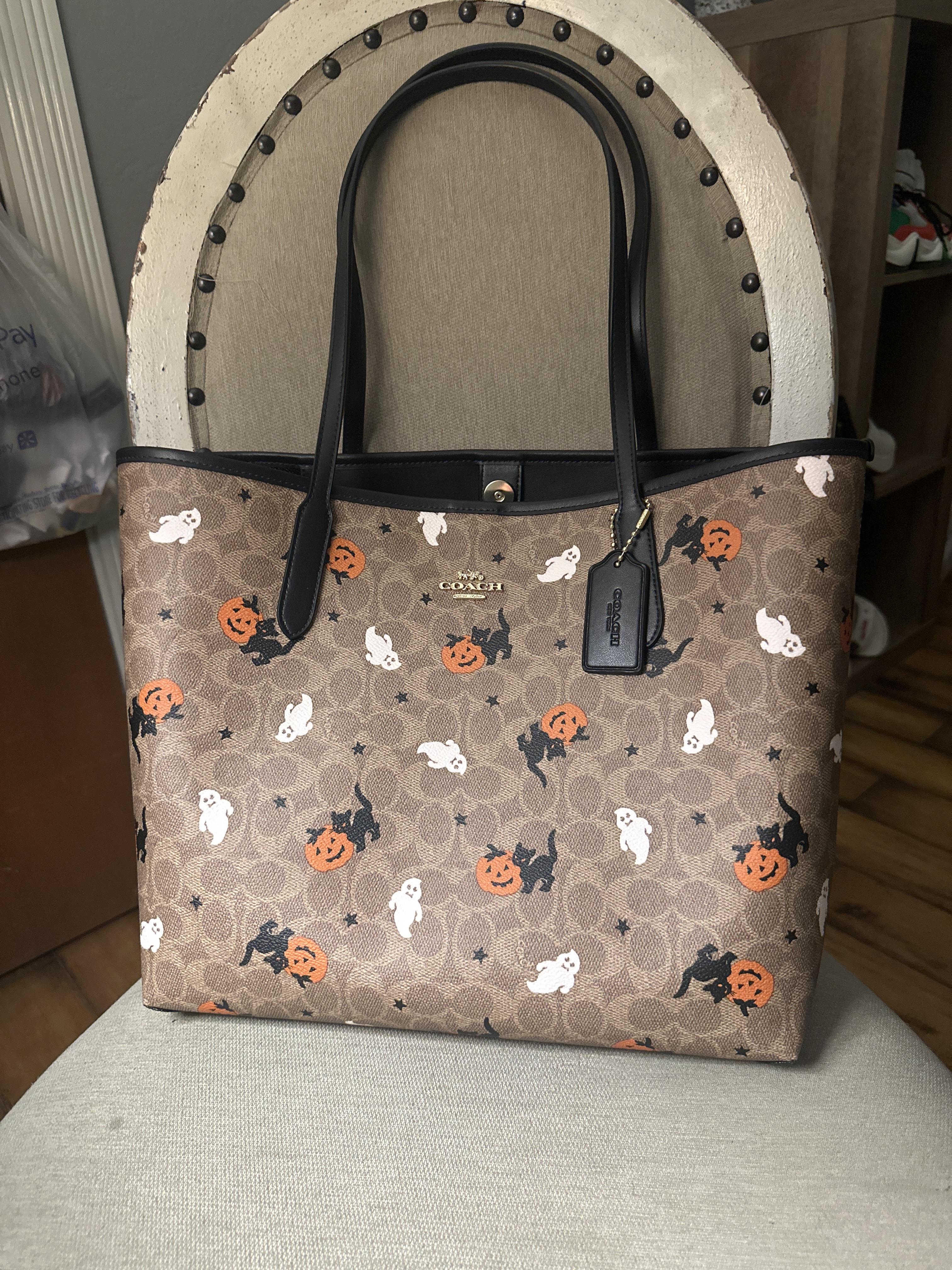 City Tote Bag With Ladybug Floral Print | COACH®