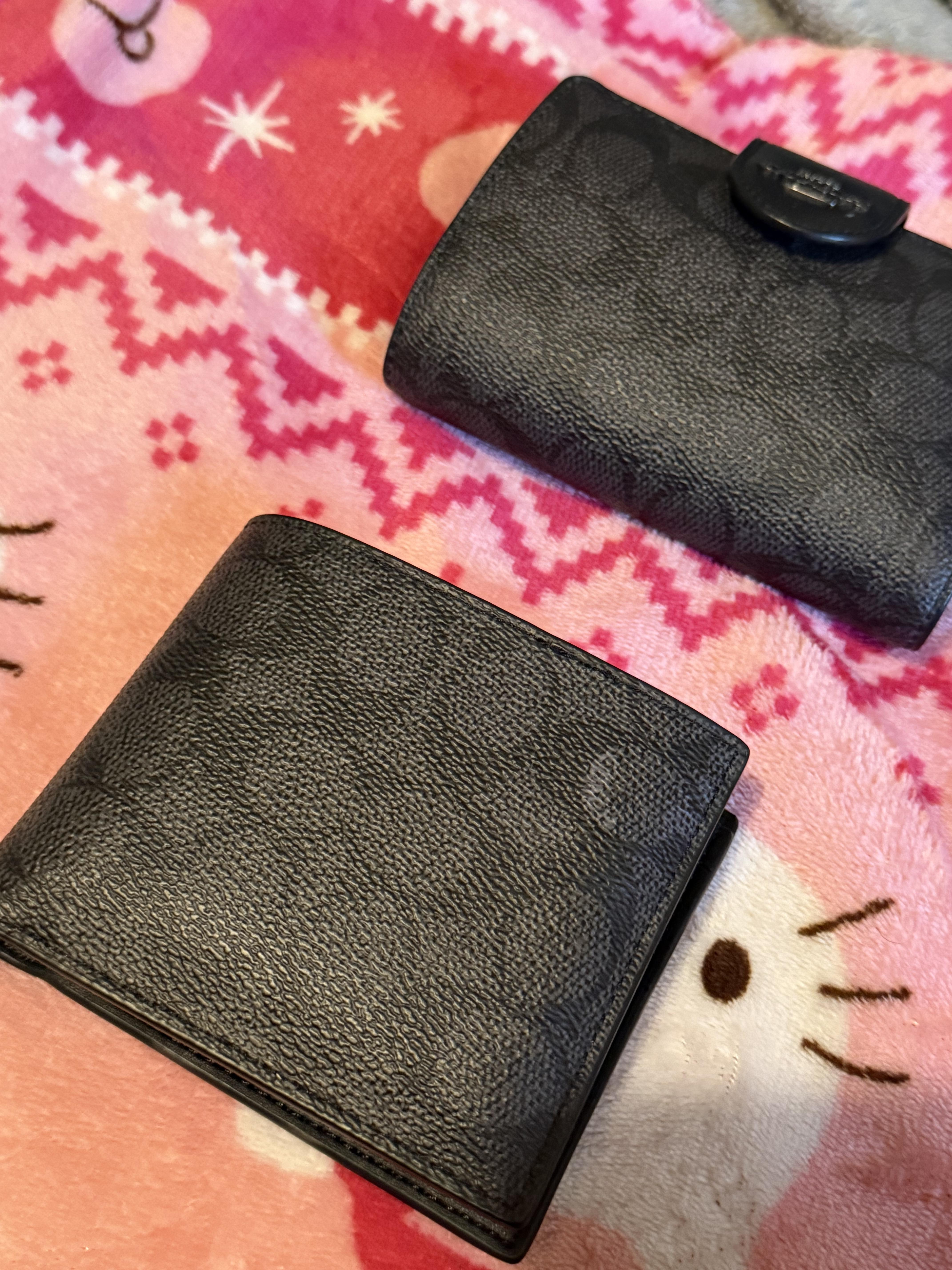 Medium Corner Zip Wallet In Signature Jacquard With Floral